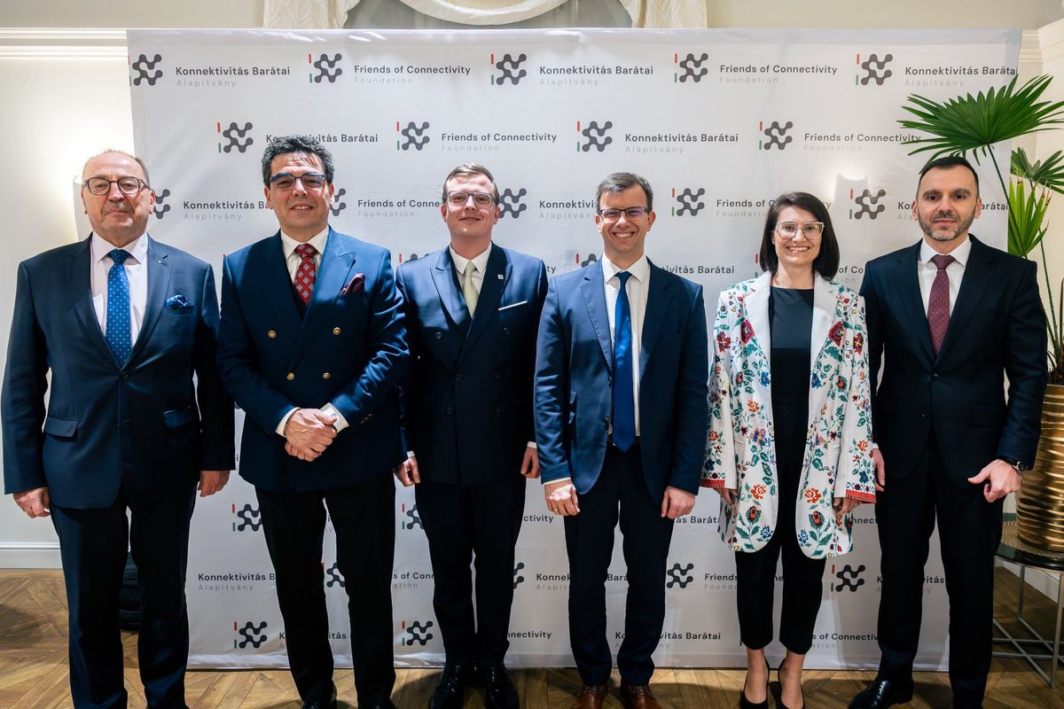 A konnektivitás valódi barátai most mind a békéért dolgoznak - mandiner.hu